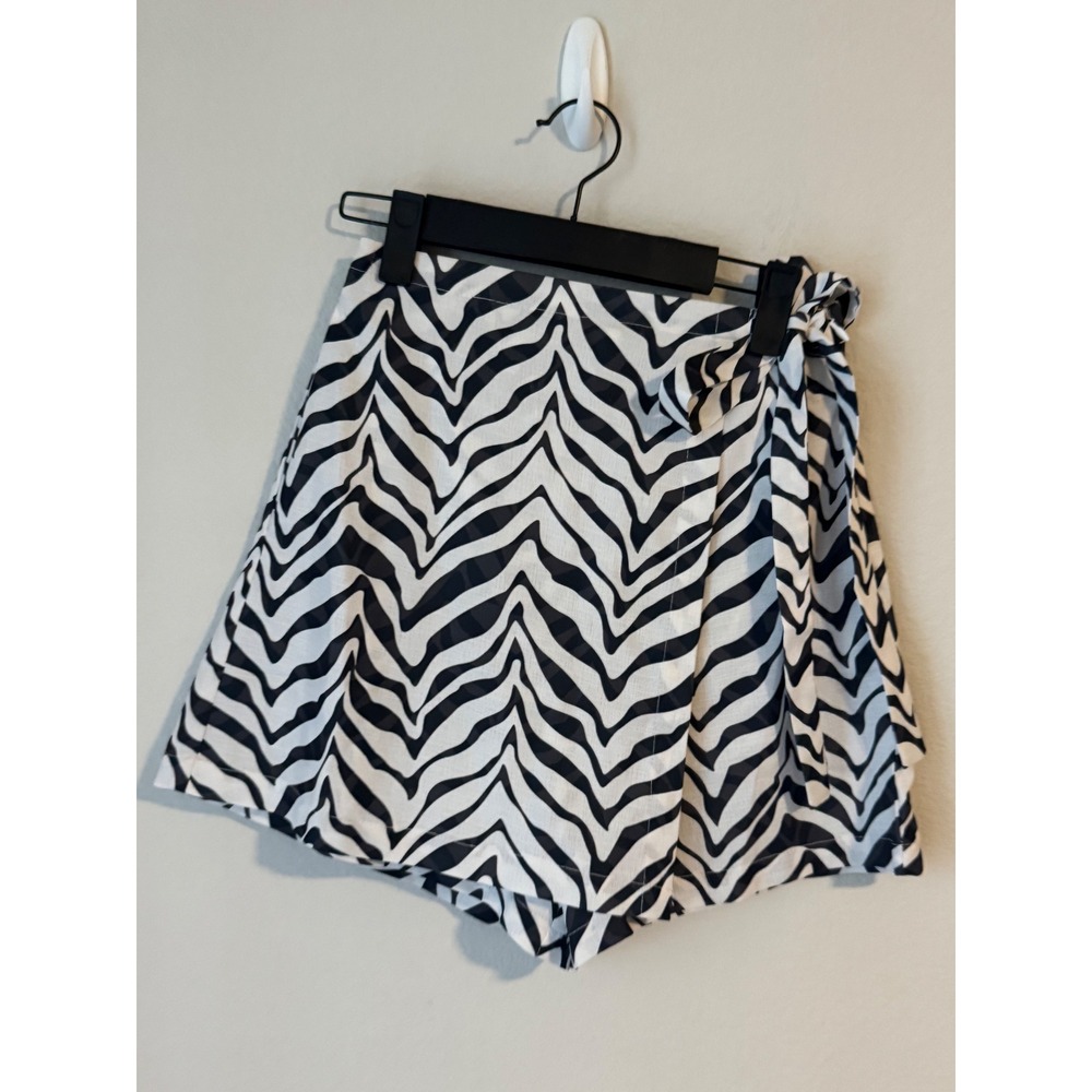 Petal + Pup Zebra Print Wrap Skort‎ Linen Blend Black White XS